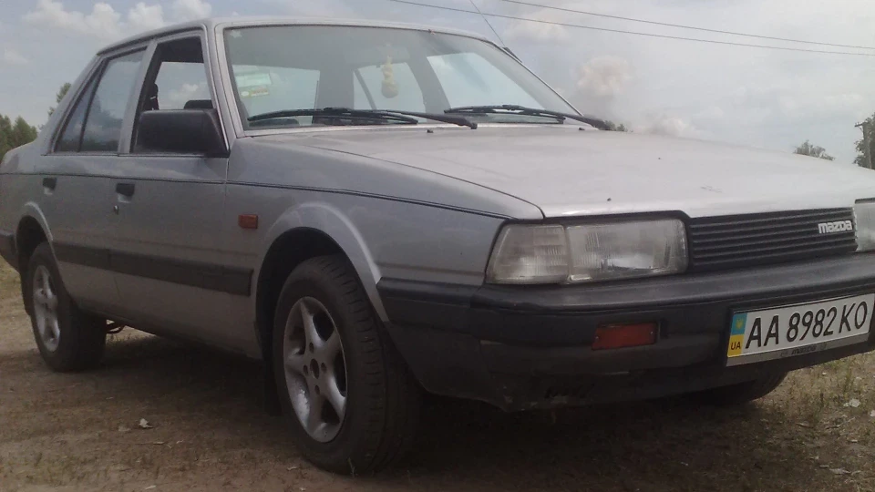 Mazda 626 Torpedo 2