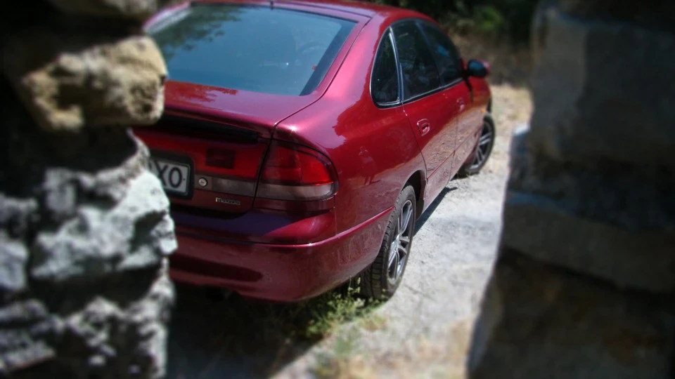 Mazda 626 Вишнева цукерка, 2