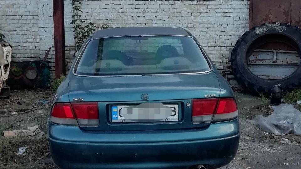 Mazda 626 Зелений дракон 2