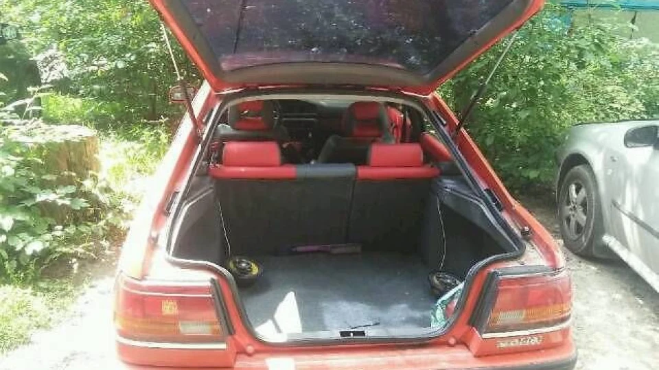 Mazda 626 Живчик 4