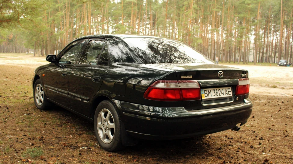 Mazda 626 Zoom-zoom 4