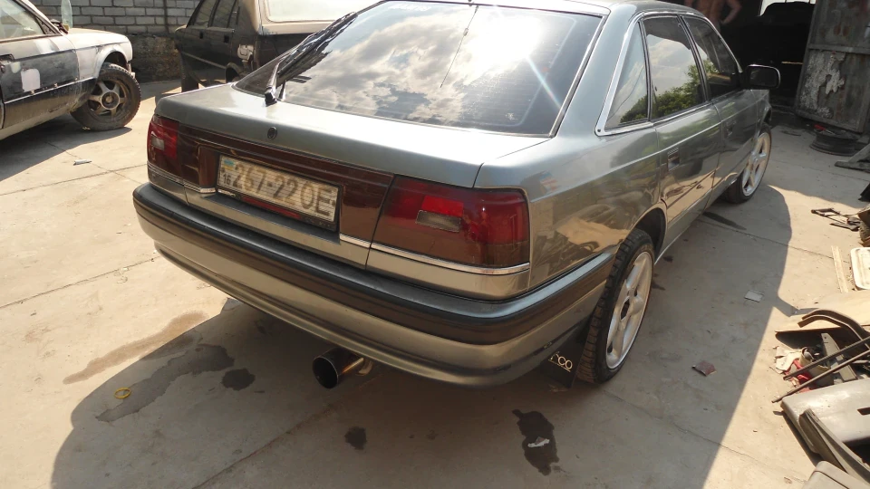 Mazda 626 ЖуЖ 4