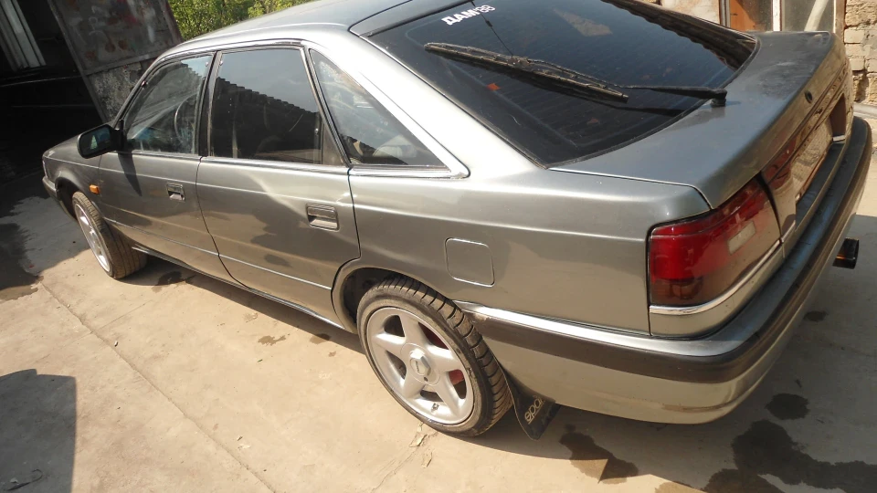 Mazda 626 ЖуЖ 5