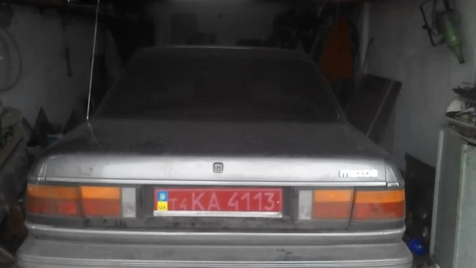 Mazda 929 2