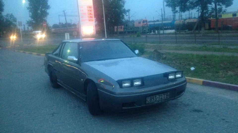 Mazda 929 2