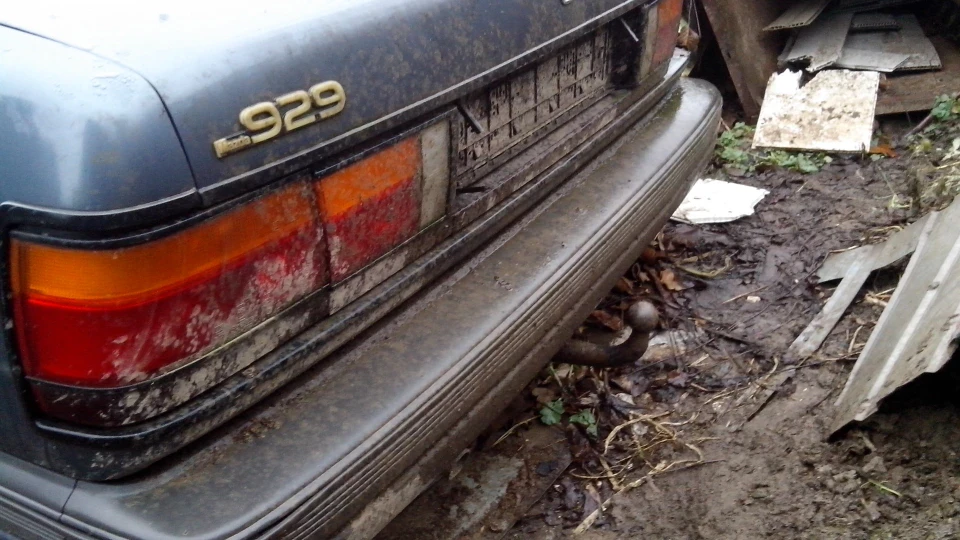 Mazda 929 4