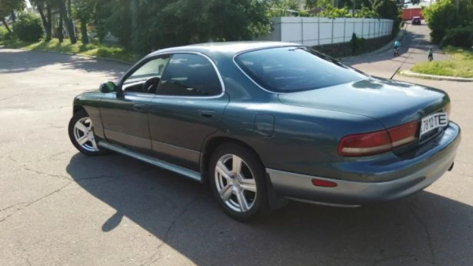 Mazda 929 2