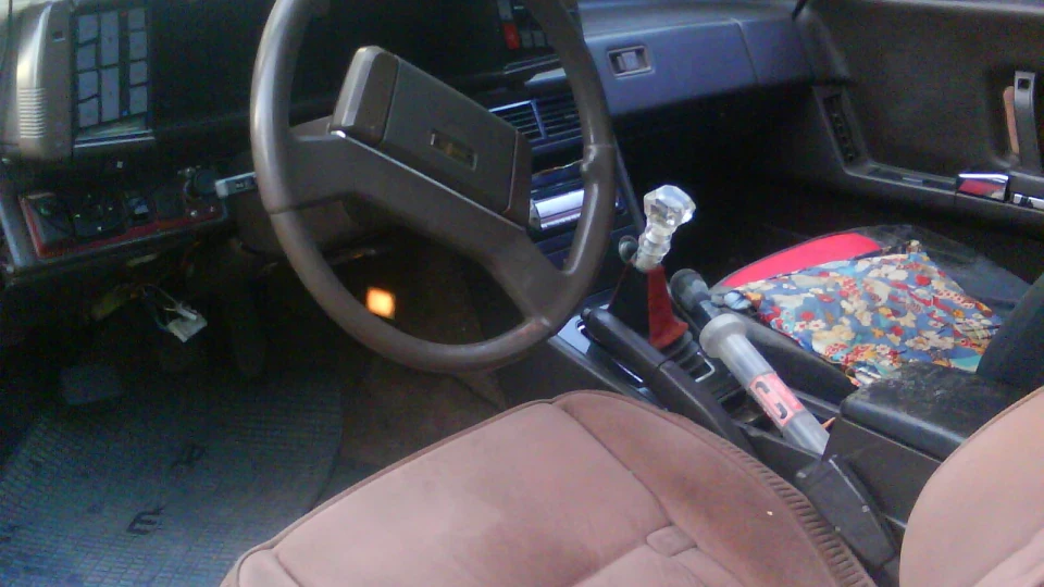 Mazda 929 2.0 hb класна тачка 4