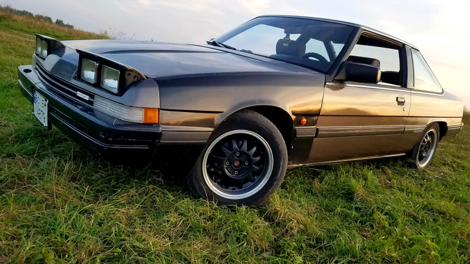 Mazda 929 COUPE 2.0 2