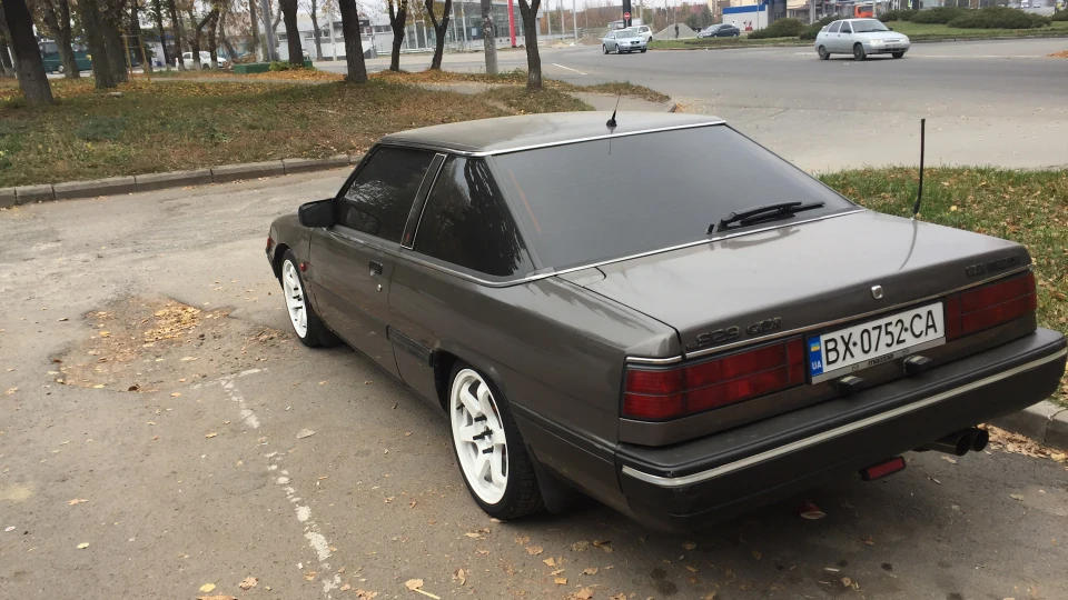 Mazda 929 coupe 2