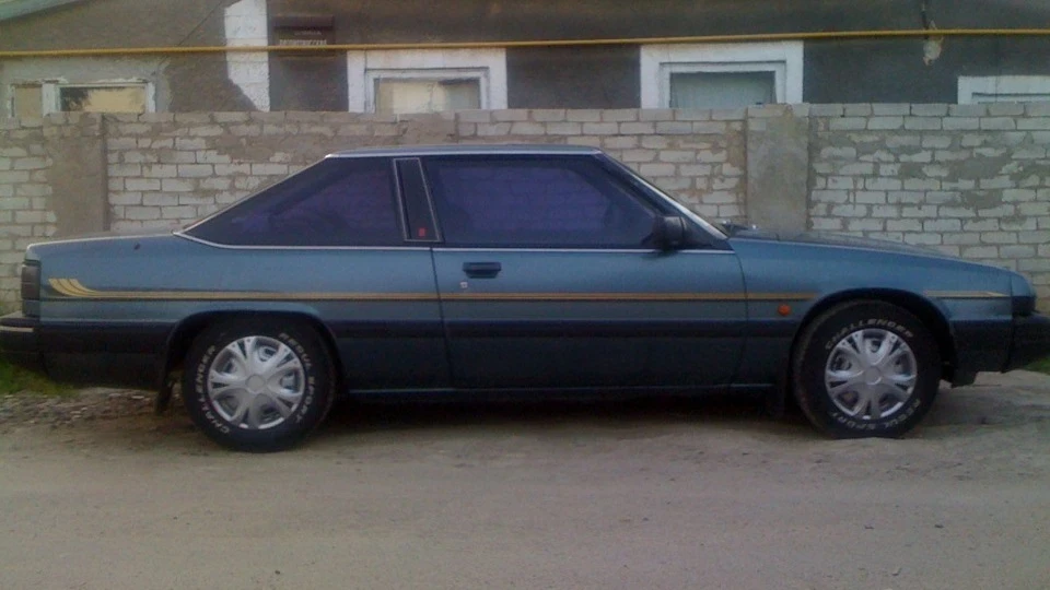 Mazda 929 HB Coupe 3