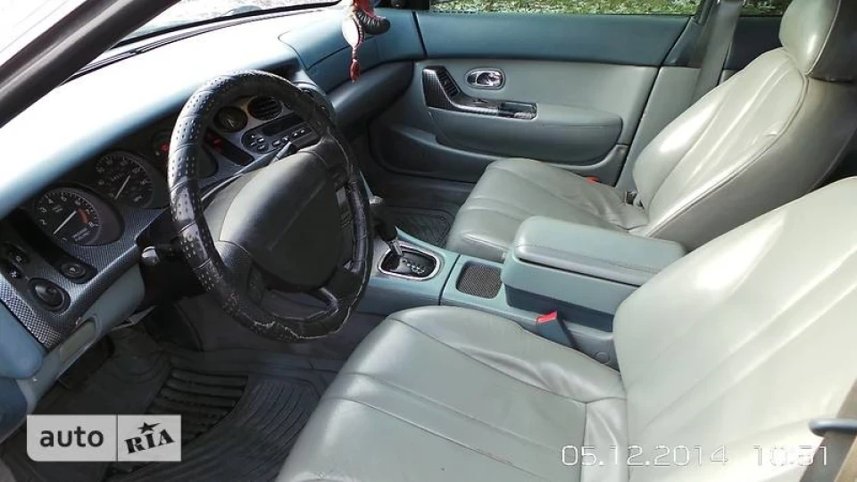 Mazda 929 корабель 3