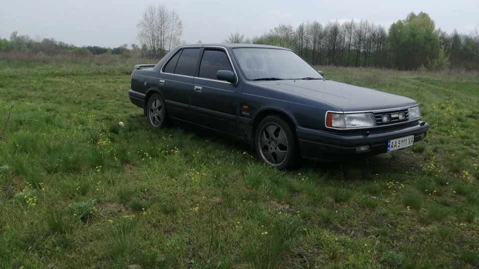 Mazda 929 Музейний експонат 2