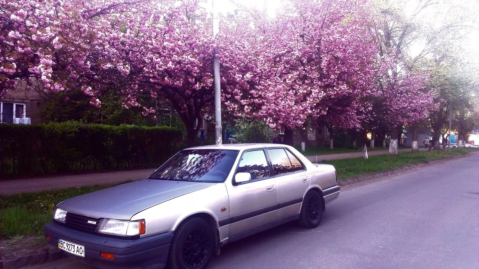 Mazda 929 Old
