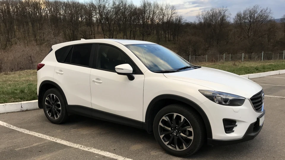 Mazda CX-5 2.5 AT Premium 2