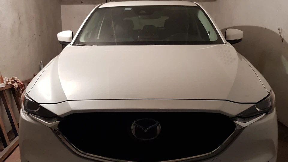 Mazda CX-5 2.5 л блондинка