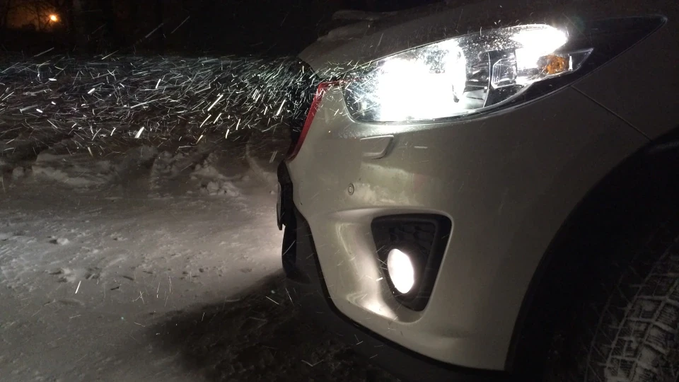 Mazda CX-5 2.5 Pure White Chip* 4