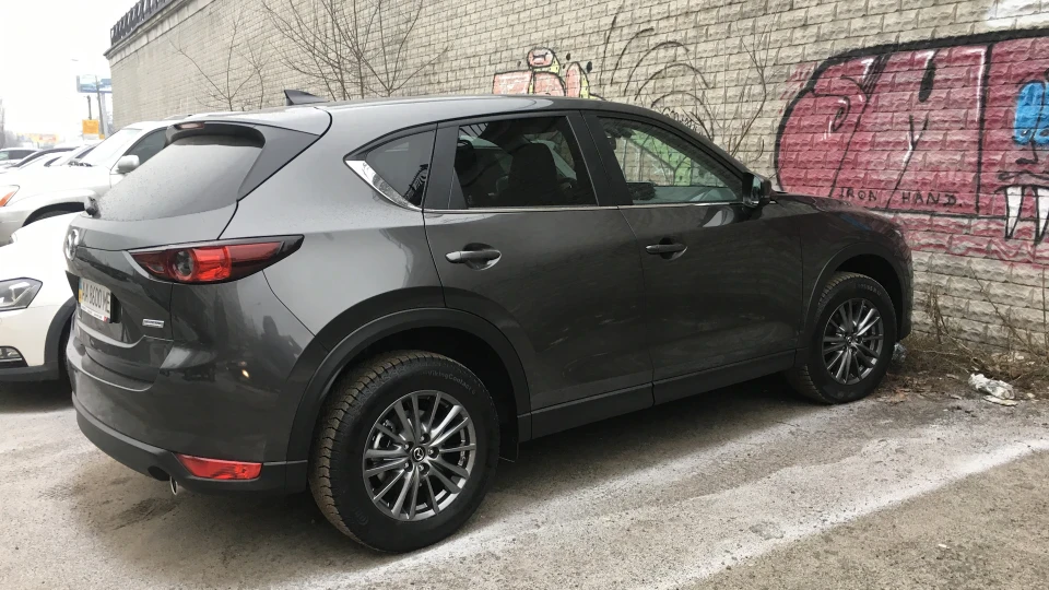 Mazda CX-5 2,5 Touring 2