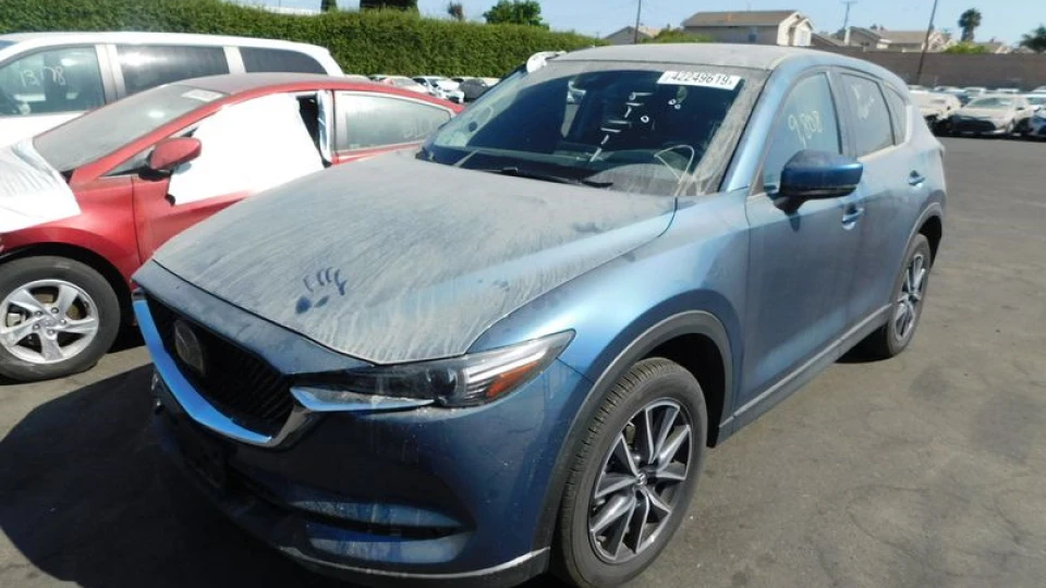Mazda CX-5 Grand Touring FWD 3