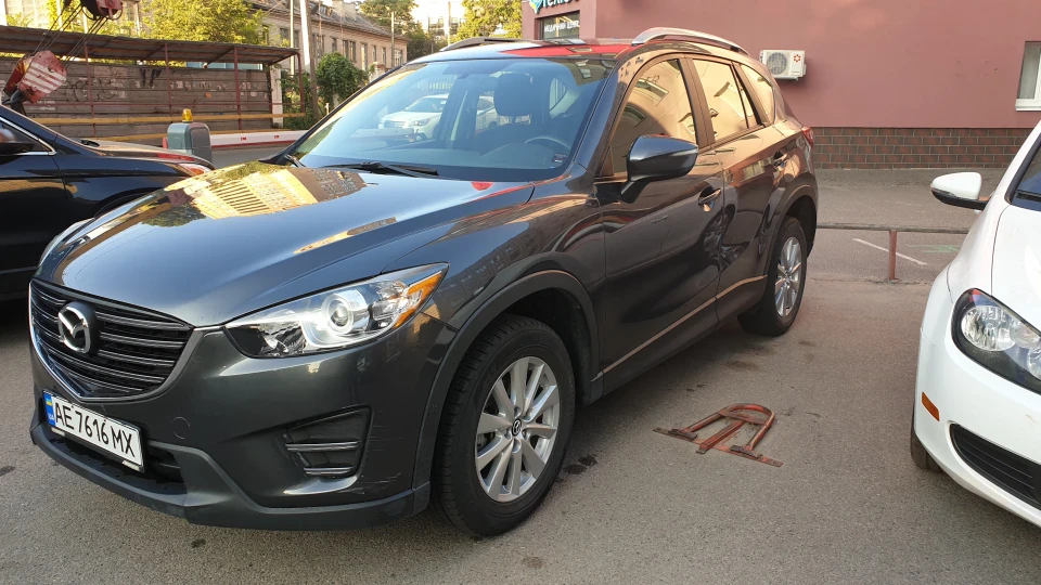 Mazda CX-5 "SKY"