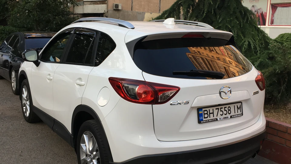 Mazda CX-5 Snow White-Grand Touring