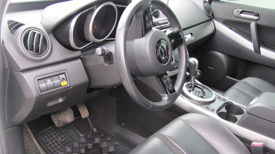Mazda CX-7 4