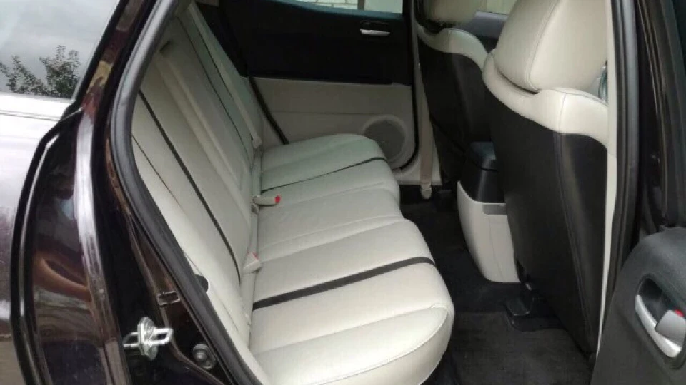 Mazda CX-7 2.3 Turbo USA 5
