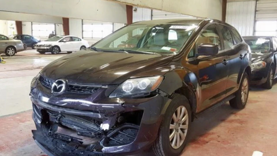 Mazda CX-7 2.5 USA 3