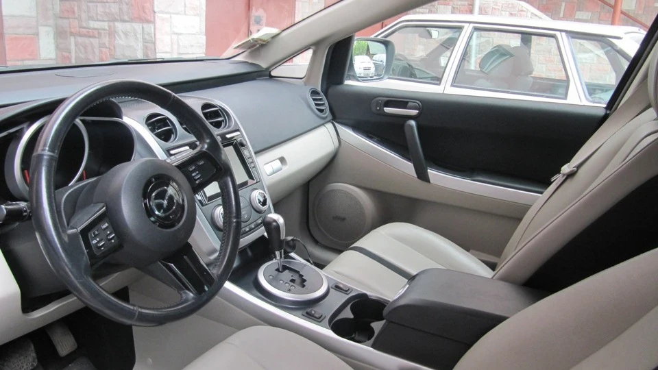 Mazda CX-7 Алкоголік