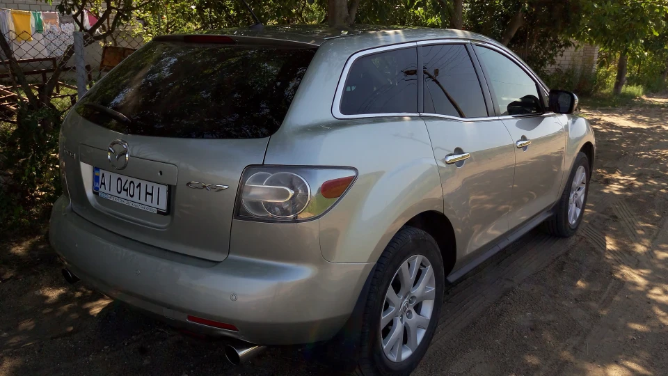 Mazda CX-7 parketnik
