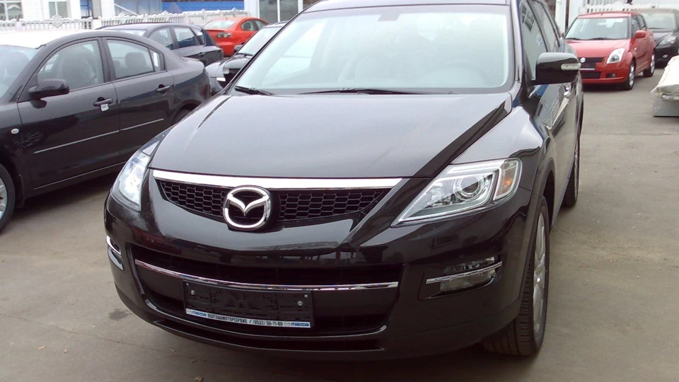 Mazda CX-9 чорний металік 3