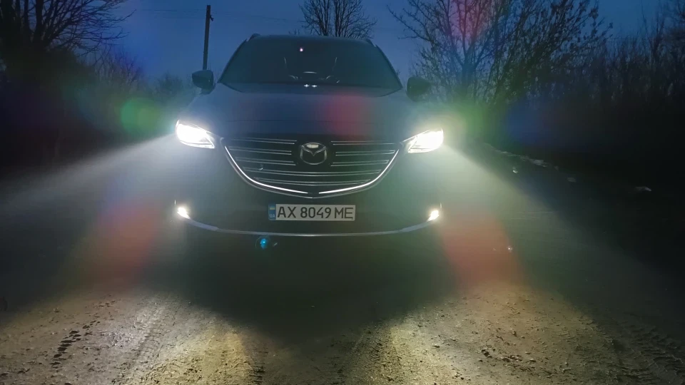 Mazda CX-9 Signature 3