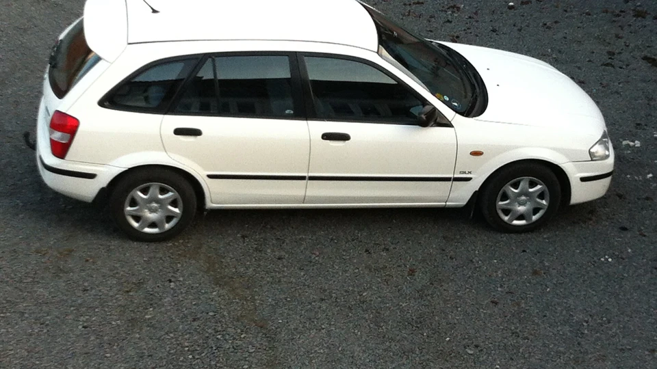 Mazda Familia 5