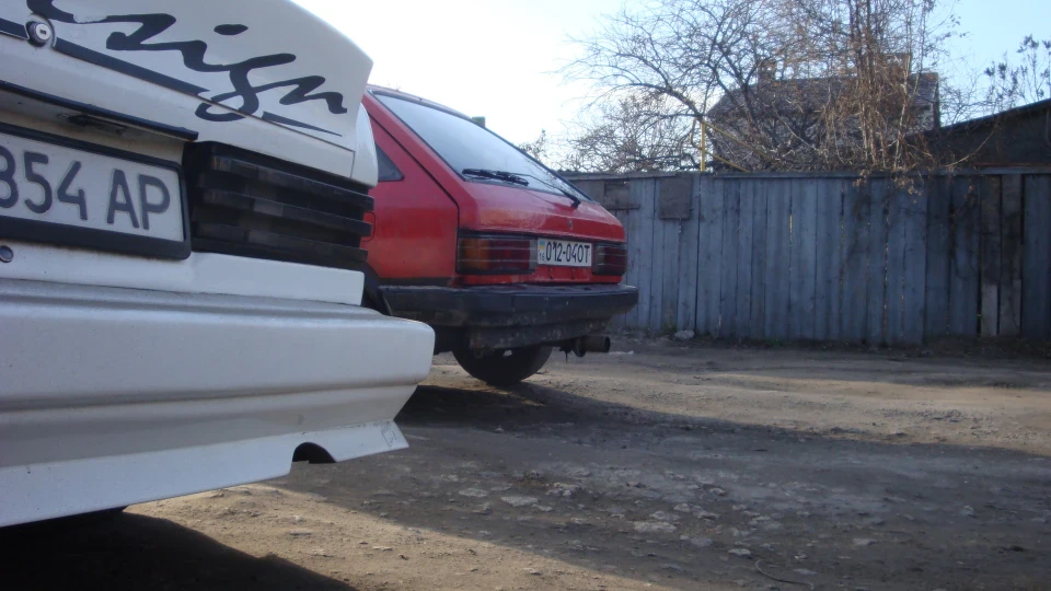 Mazda Familia 4