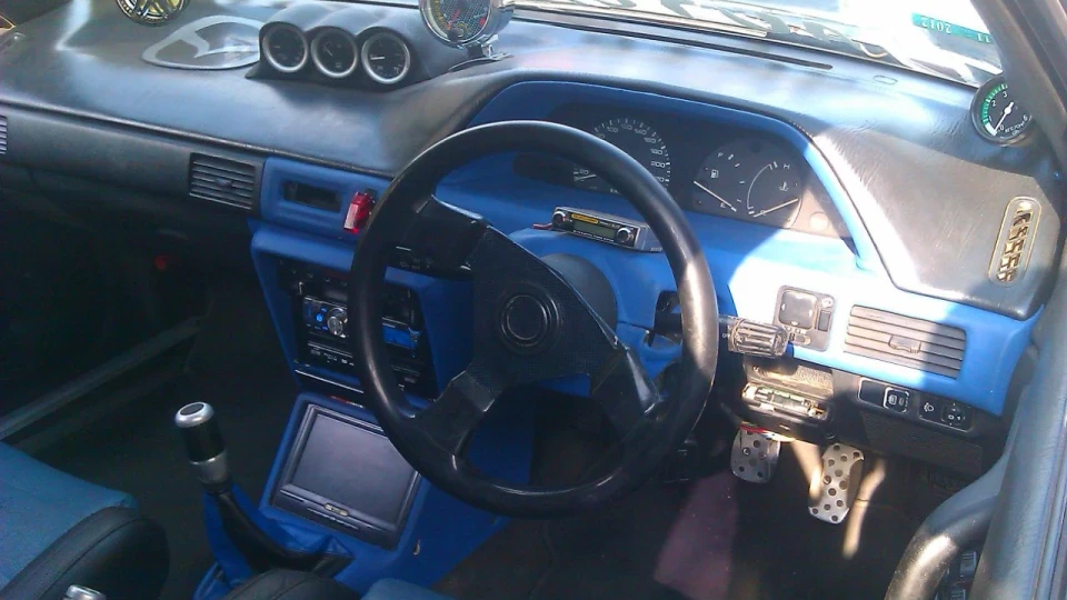 Mazda Familia 1,8 Turbo 4WD 4