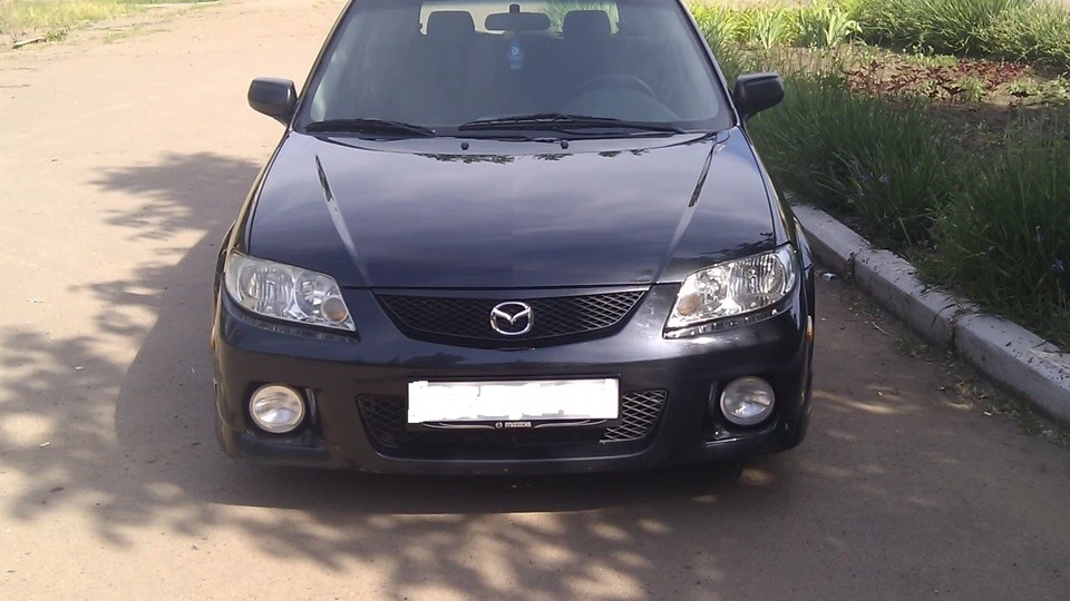 Mazda Familia Protege 5 Speed Black 2