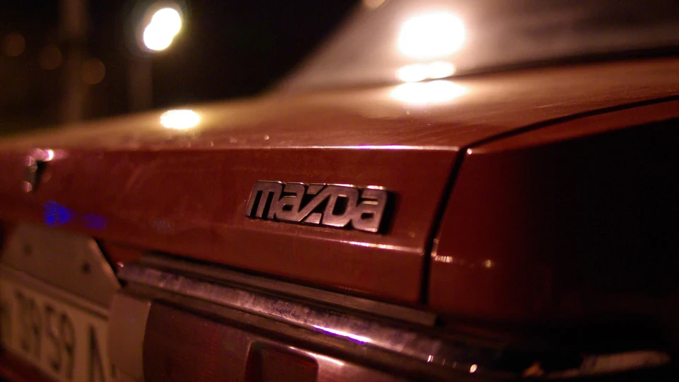 Mazda Familia Pure JDM 4