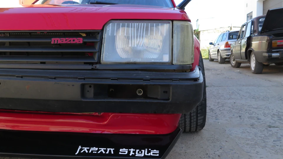 Mazda Familia Street Blood 3