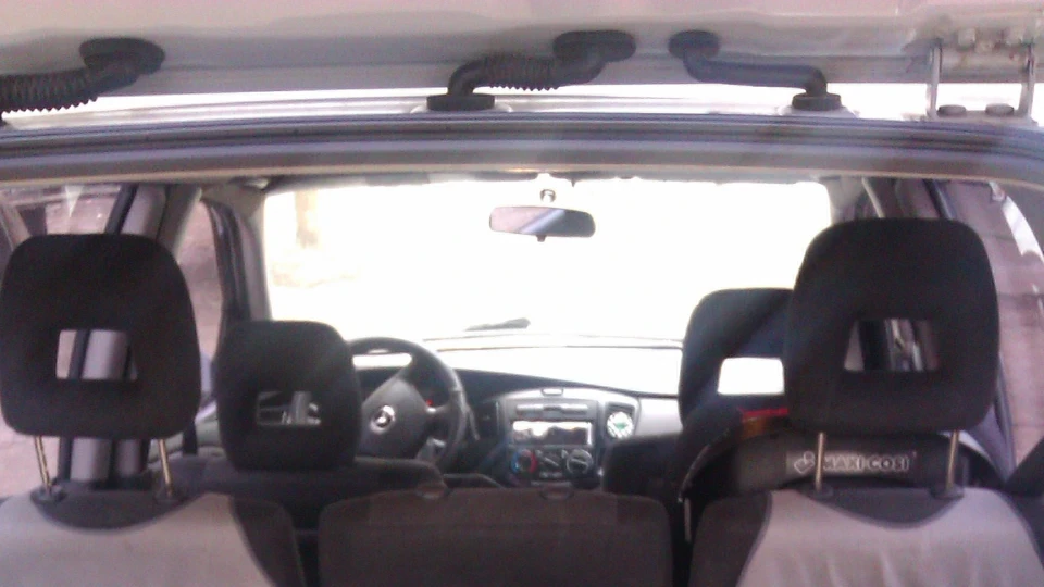 Mazda MPV 2