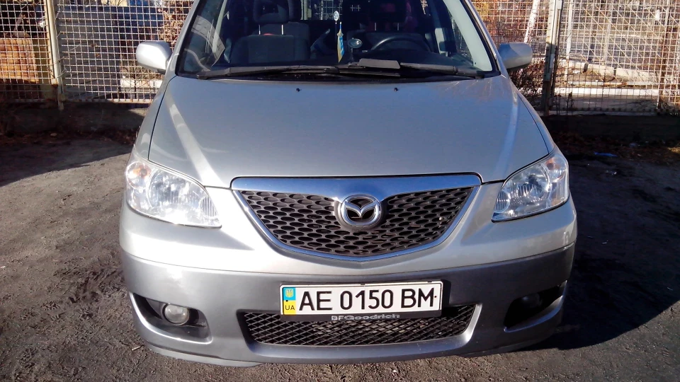 Mazda MPV Splendida 5