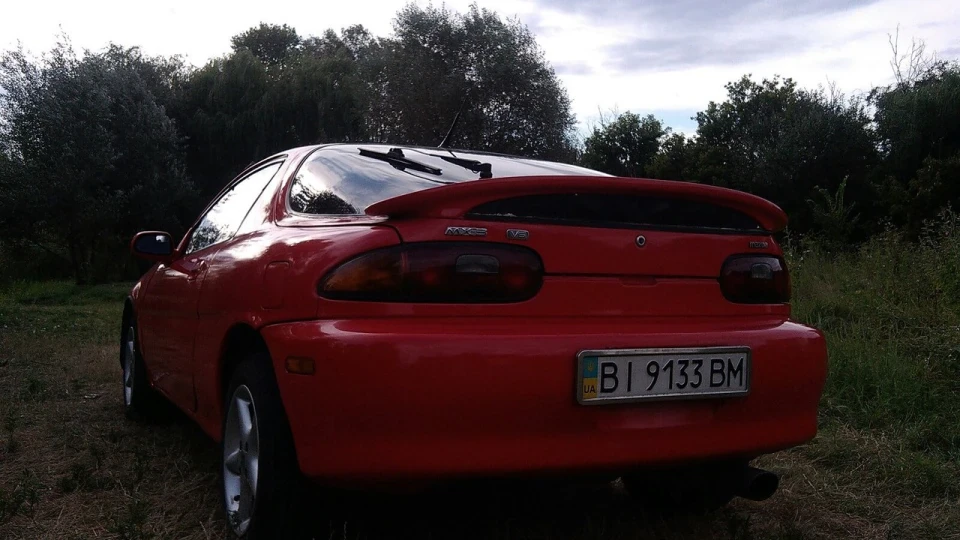 Mazda MX-3 1.8 V6 5