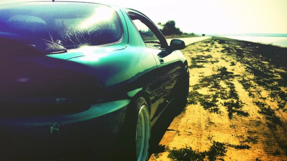 Mazda MX-3 стерво 3