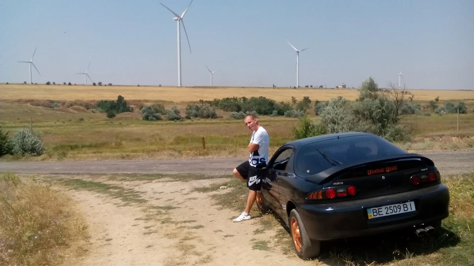 Mazda MX-3 VS Ukraine Police 2