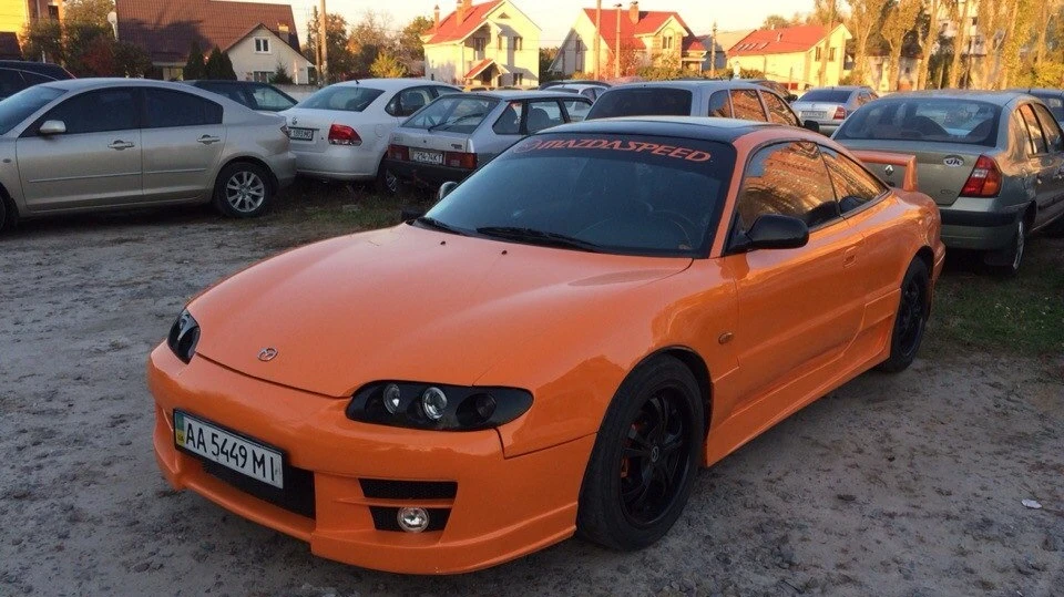 Mazda MX-6 Orange 2.5 л