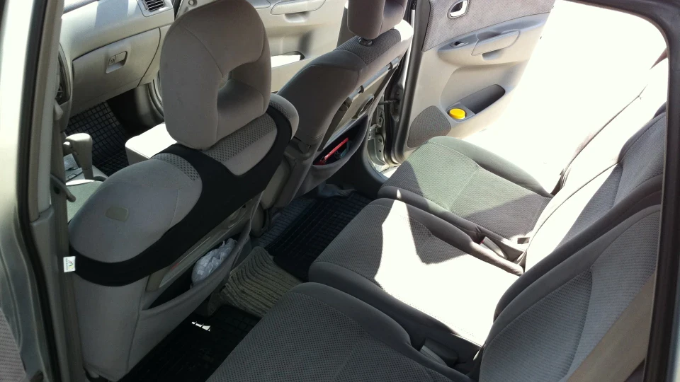 Mazda Premacy 2