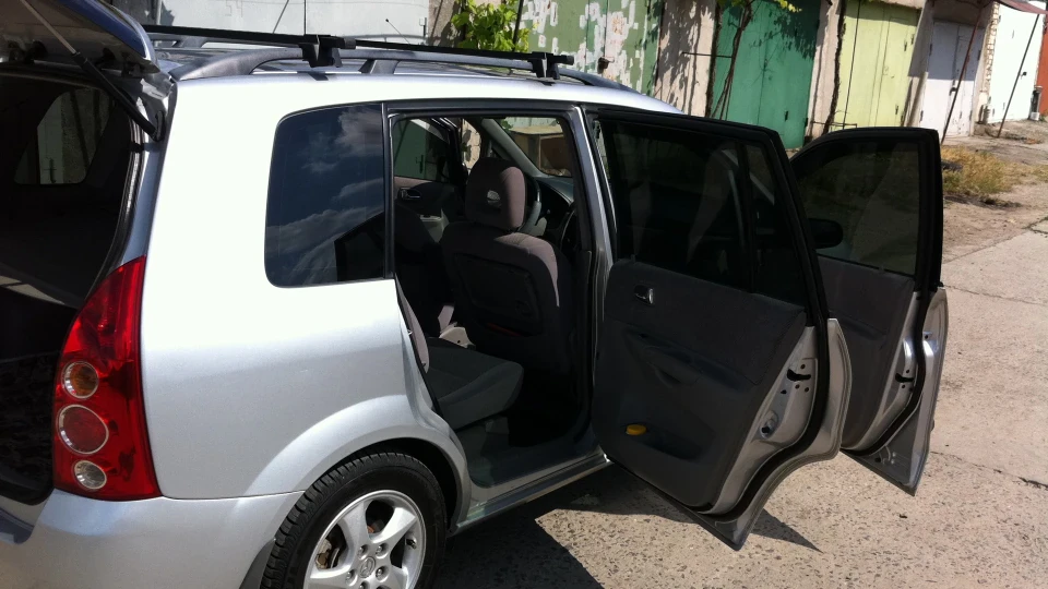 Mazda Premacy 4