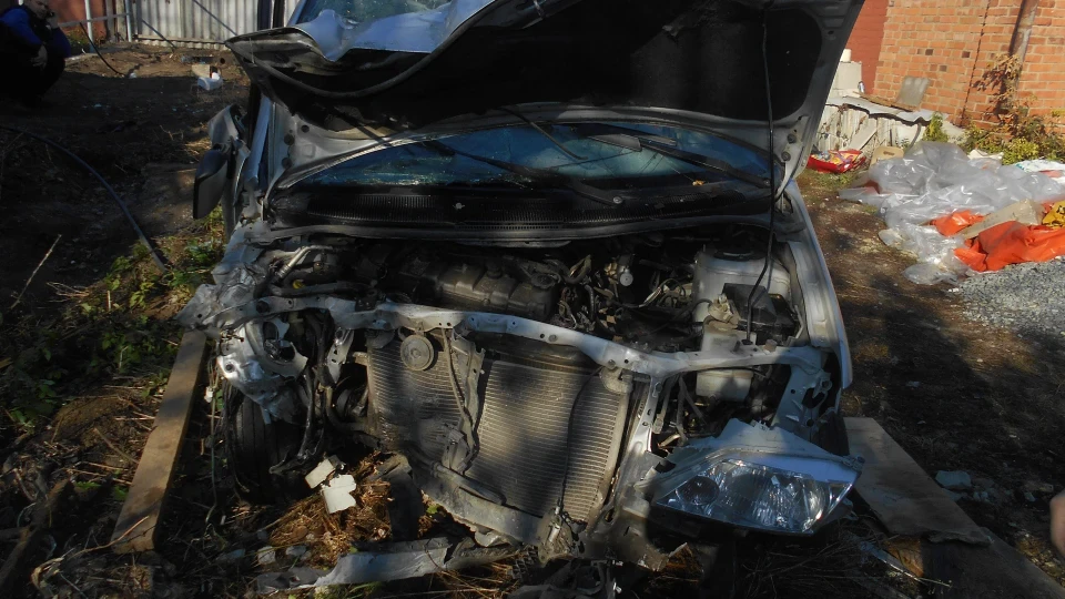 Mazda Premacy 1.8 бензин 100 к.с. 5