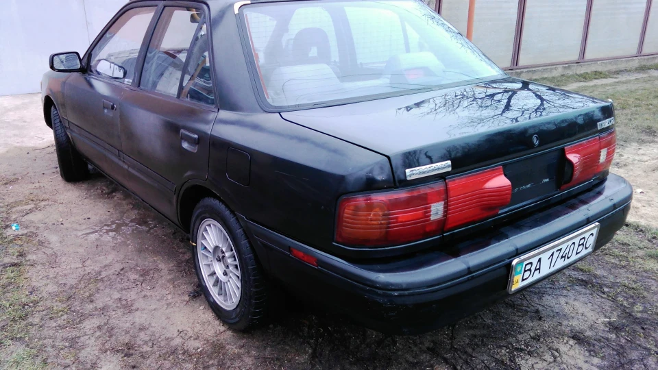 Mazda Protege ЧОРНА, 1.8 З АКПП