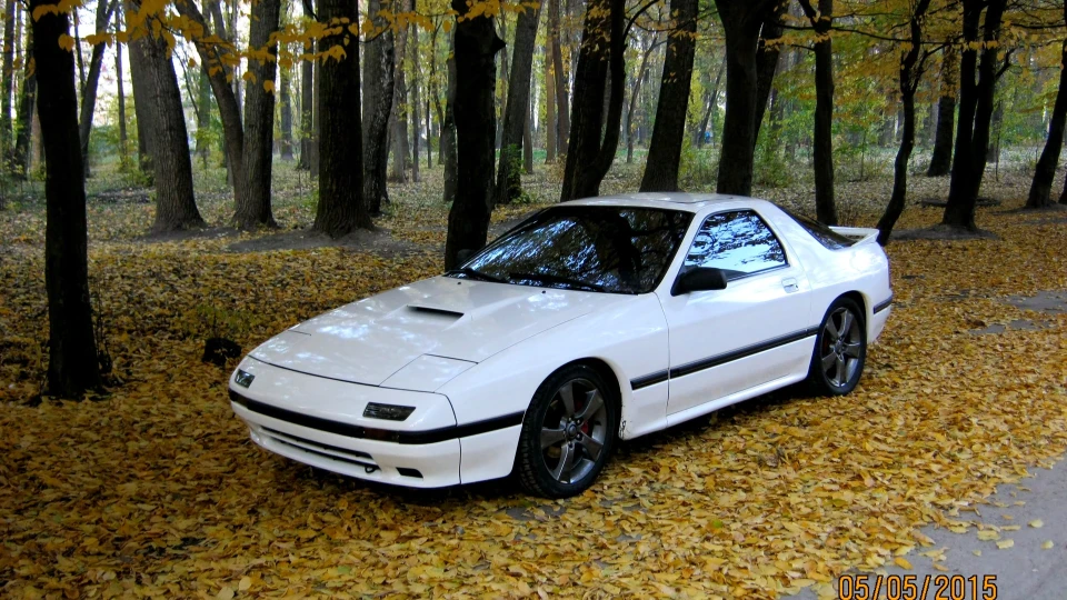 Mazda RX-7 2