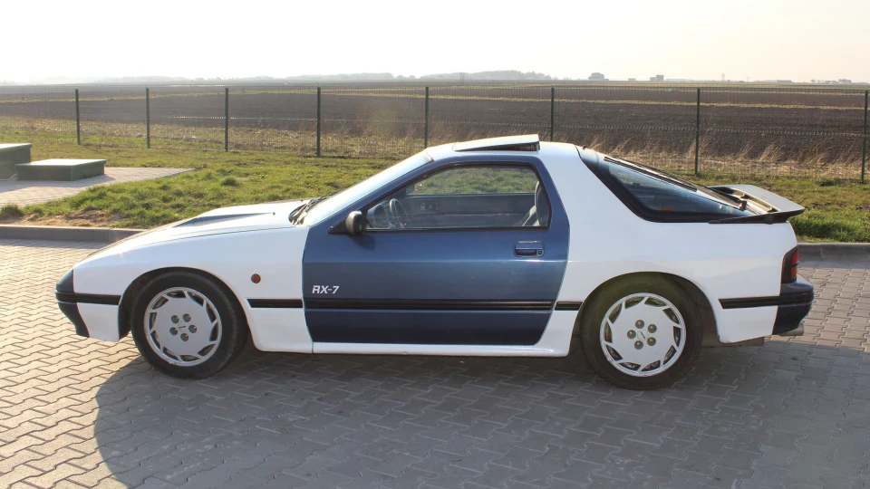 Mazda RX-7